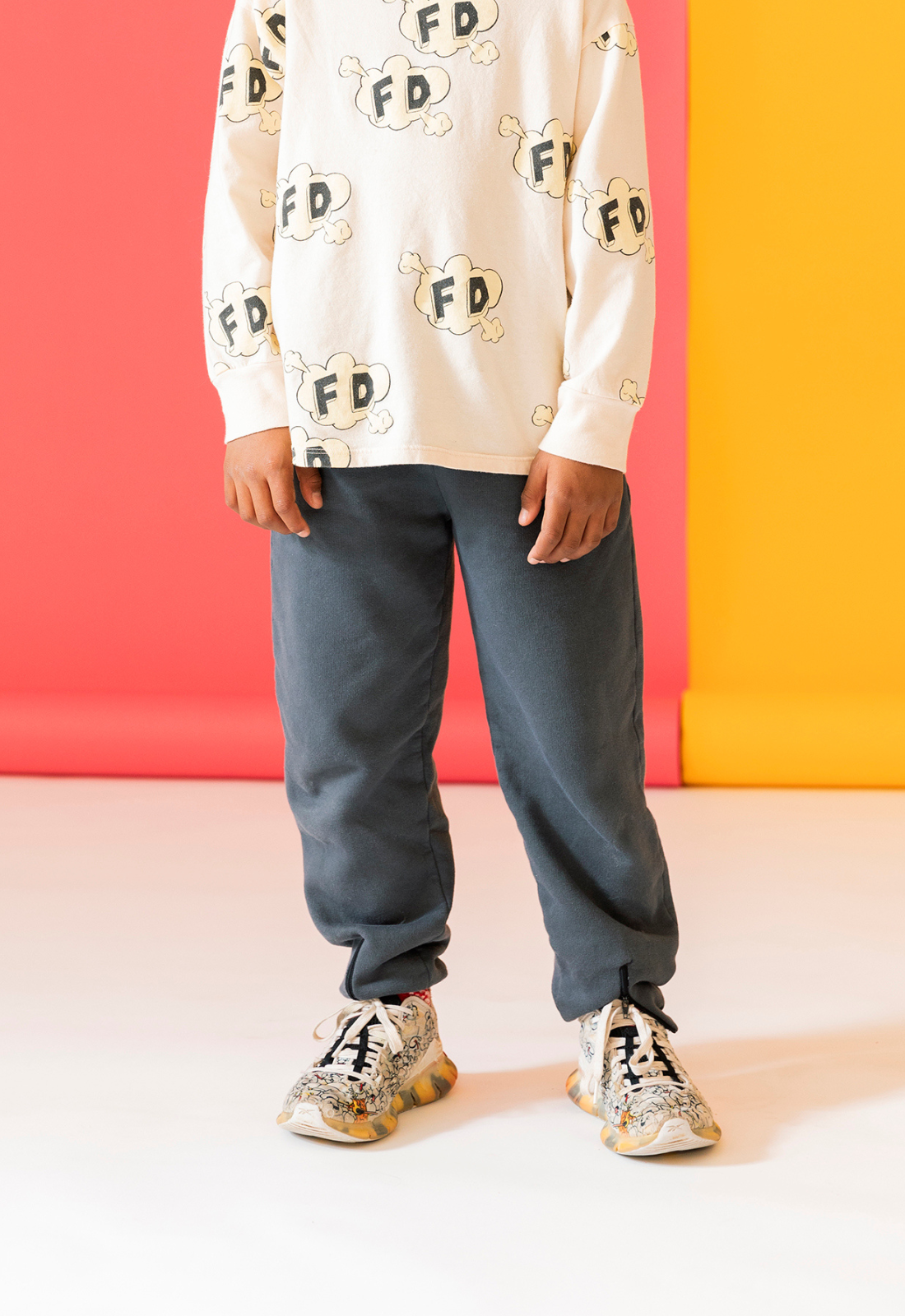 FD Embroidery Pavement Pants